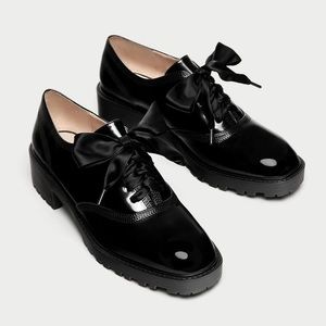 DERBY SHOES WITH REMOVABLE FAUX FUR TONGUE